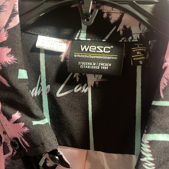 Super soft men’s button up shirt - Picture 2 of 4